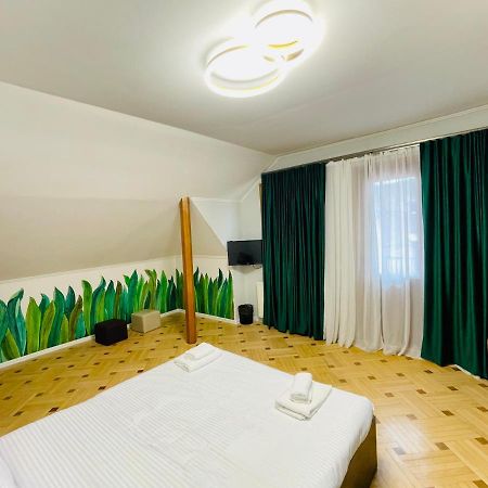 Quality Inn 第比利斯 外观 照片