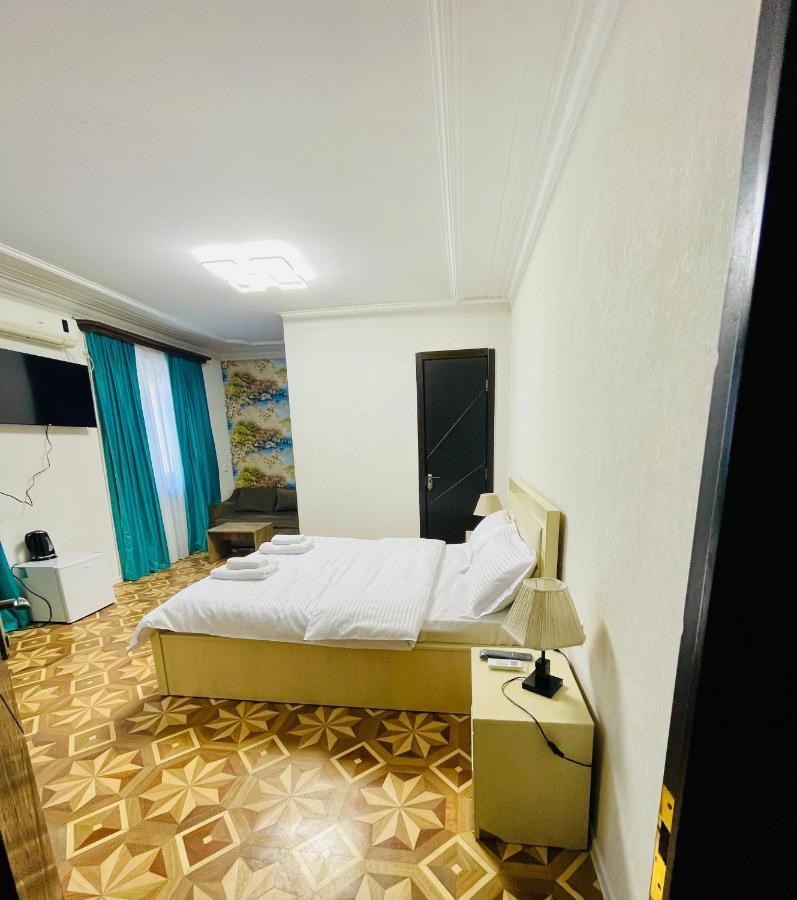 Quality Inn 第比利斯 外观 照片