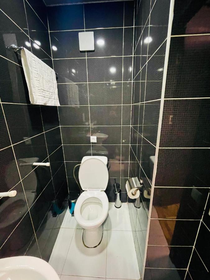 Quality Inn 第比利斯 外观 照片