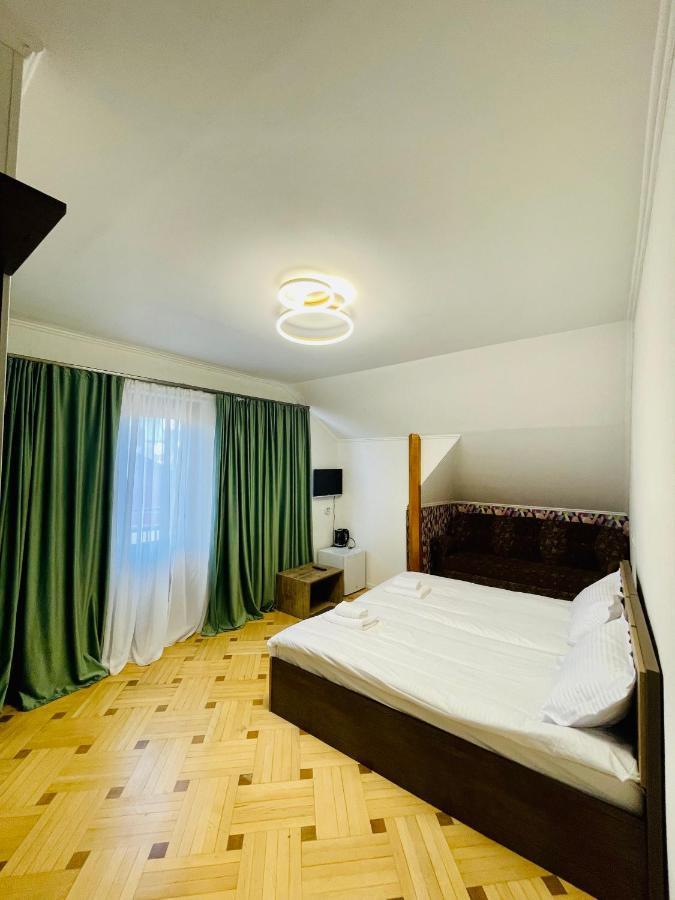 Quality Inn 第比利斯 外观 照片