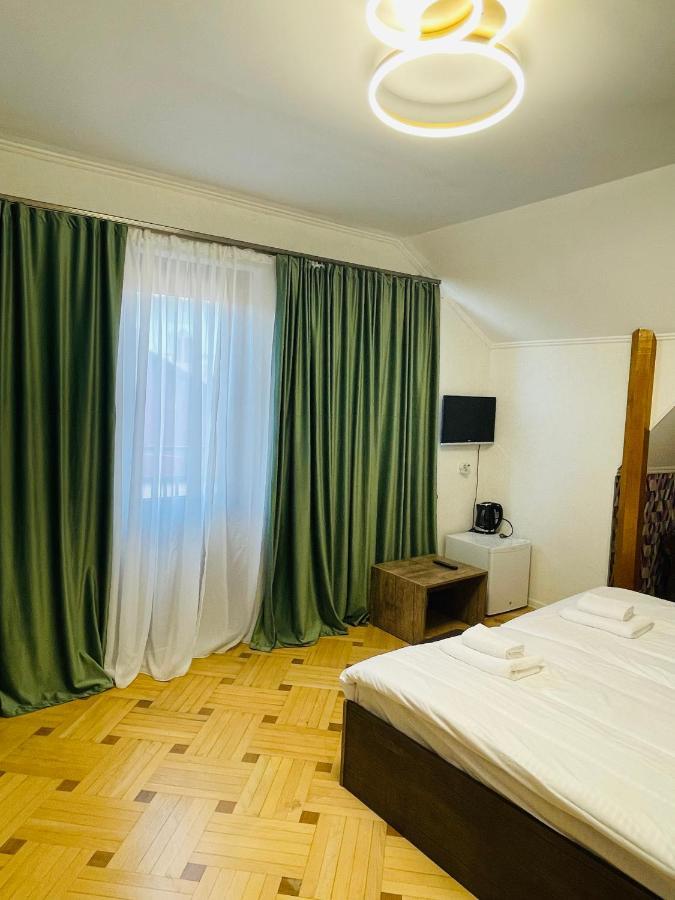 Quality Inn 第比利斯 外观 照片